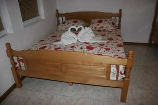 Гостевой дом Apartmans EMERALD Улцинь Четырехместный номер с ванной комнатой-41